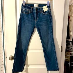 Abercrombie Kids Boys Straightt fit jeans size 9/10 regular length New with tags